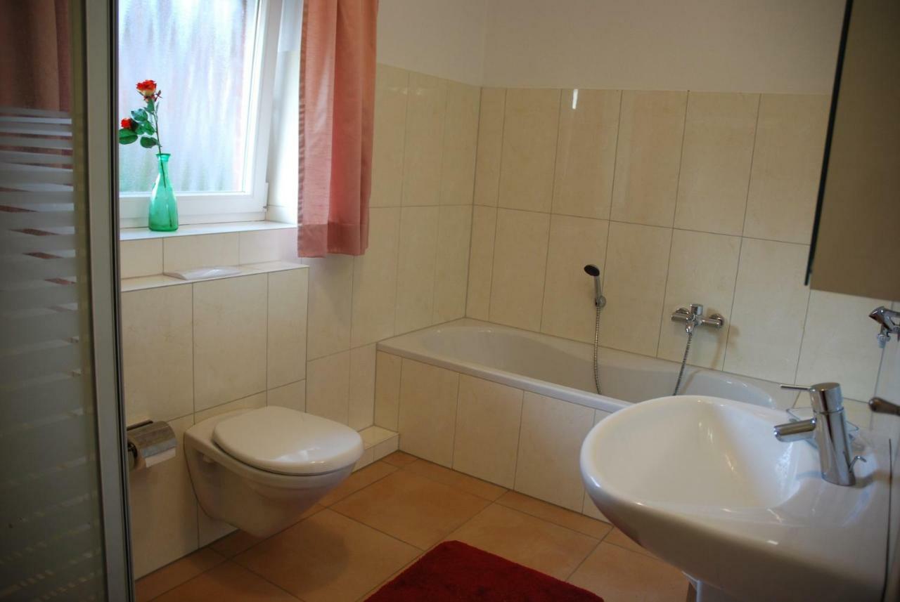 Ferienwohnung Gruenes Herz Kiel Ngoại thất bức ảnh